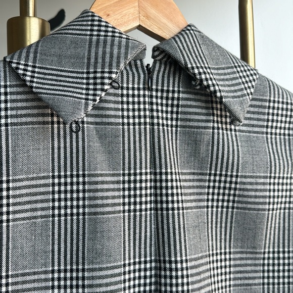 Judith & Charles Houndstooth Top - Picture 3 of 6